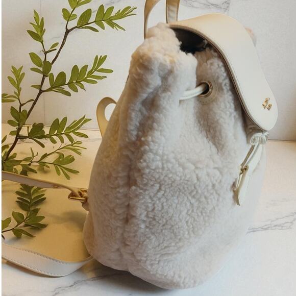 EUC Backpack Samantha Thavasa Petit Choice Ivory Fluffy Sherpa MSRP: $450 - Picture 9 of 14